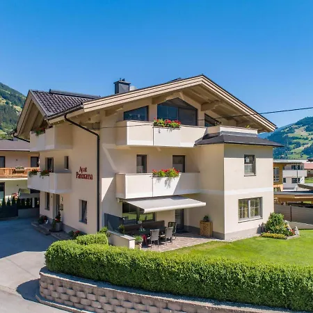 Panorama I Apartment Mayrhofen